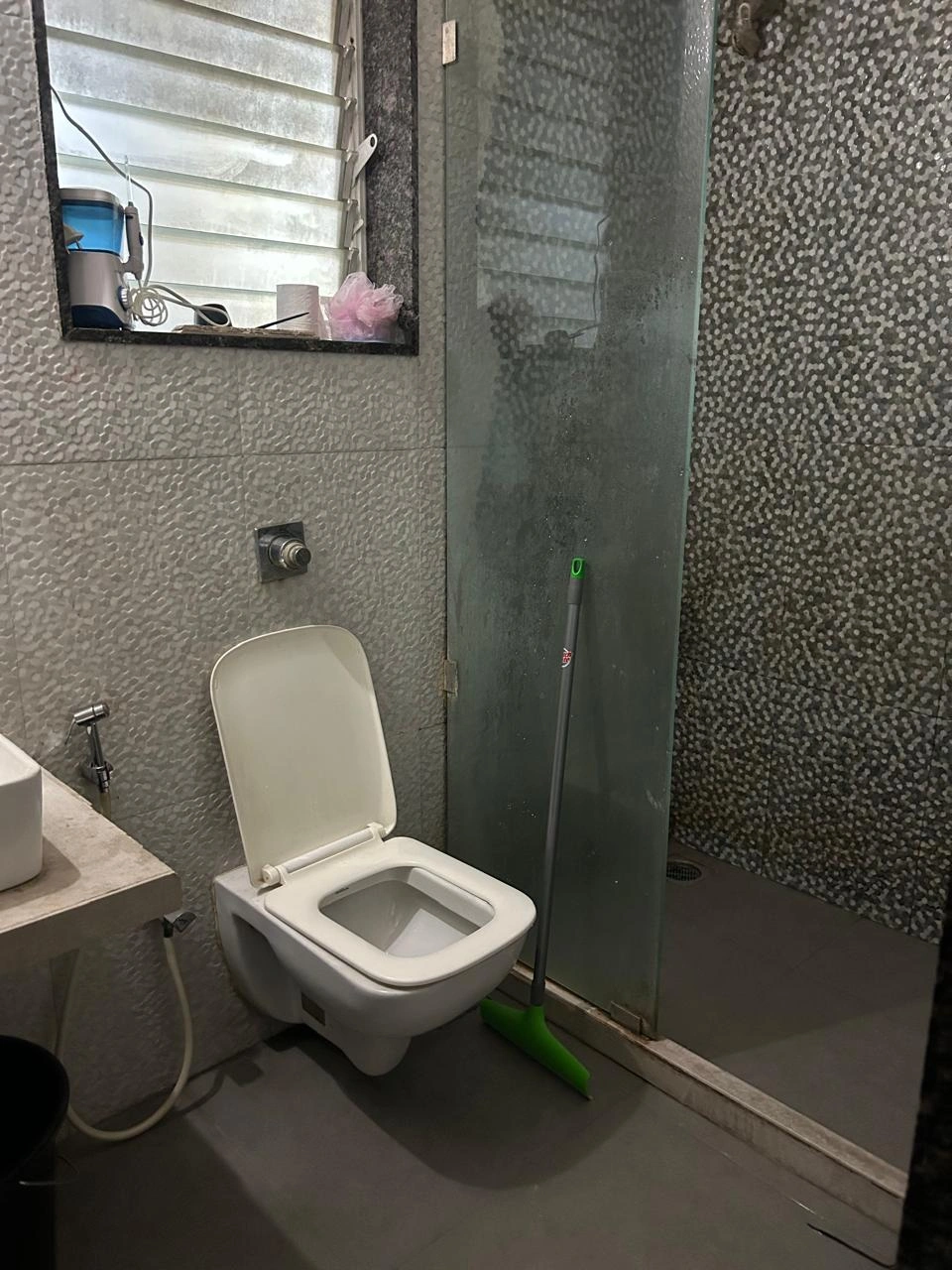 3 BHK Flat for Rent in Romell aether, Goregaon East